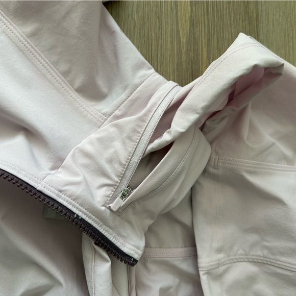 Athleta wind jacket: size small - Picture 5 of 8